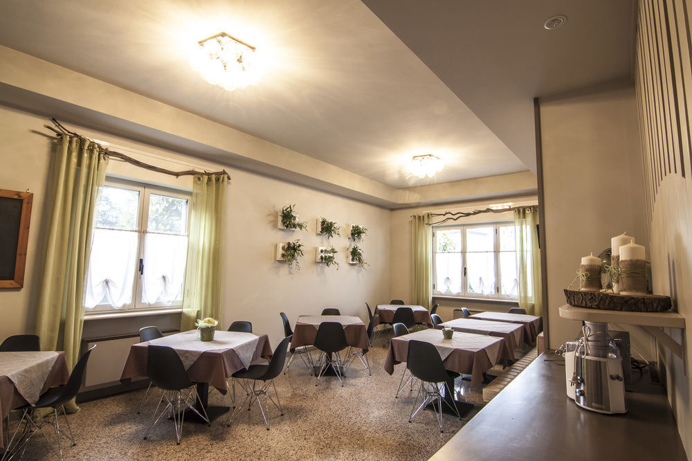 Hotel Le Vigne Di Corvino Casteggio Dış mekan fotoğraf