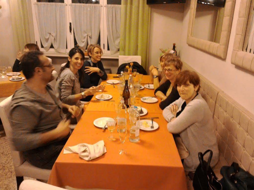 Hotel Le Vigne Di Corvino Casteggio Dış mekan fotoğraf