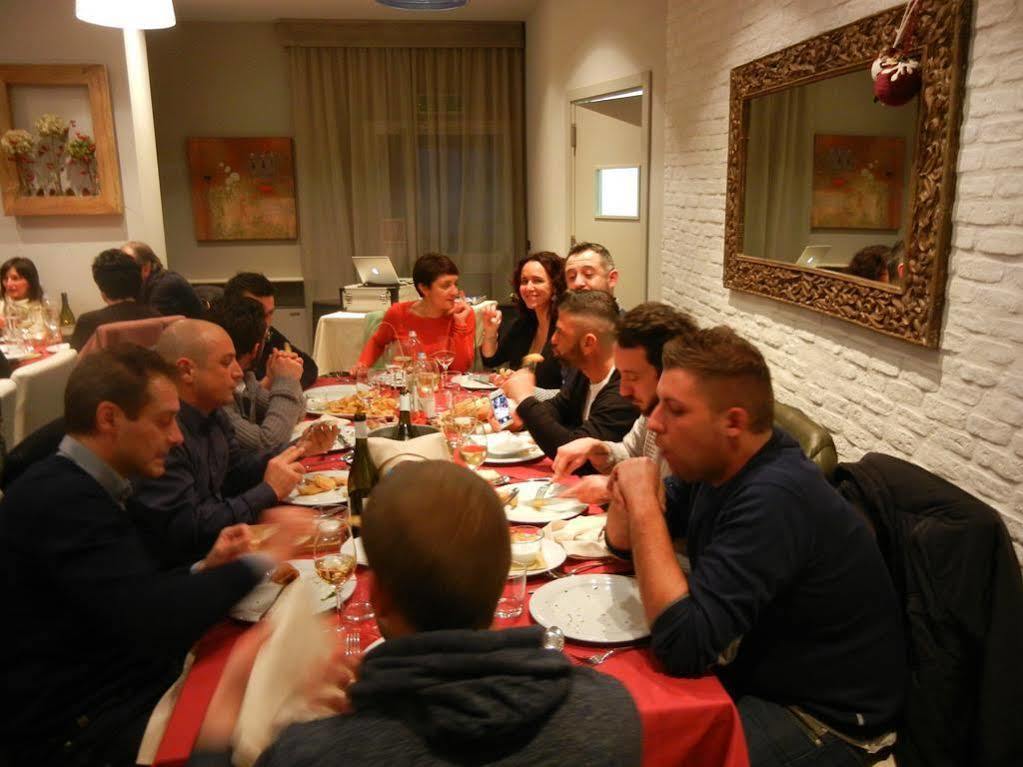 Hotel Le Vigne Di Corvino Casteggio Dış mekan fotoğraf